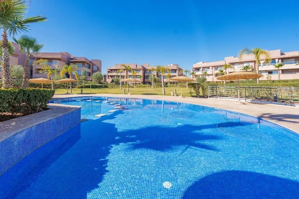 Luxury Apartment Golf & Pool View - Wifi Marakeş Fas